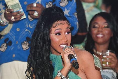 leaked cardi b|Cardi B Explains How Her Nude Photo Leaked